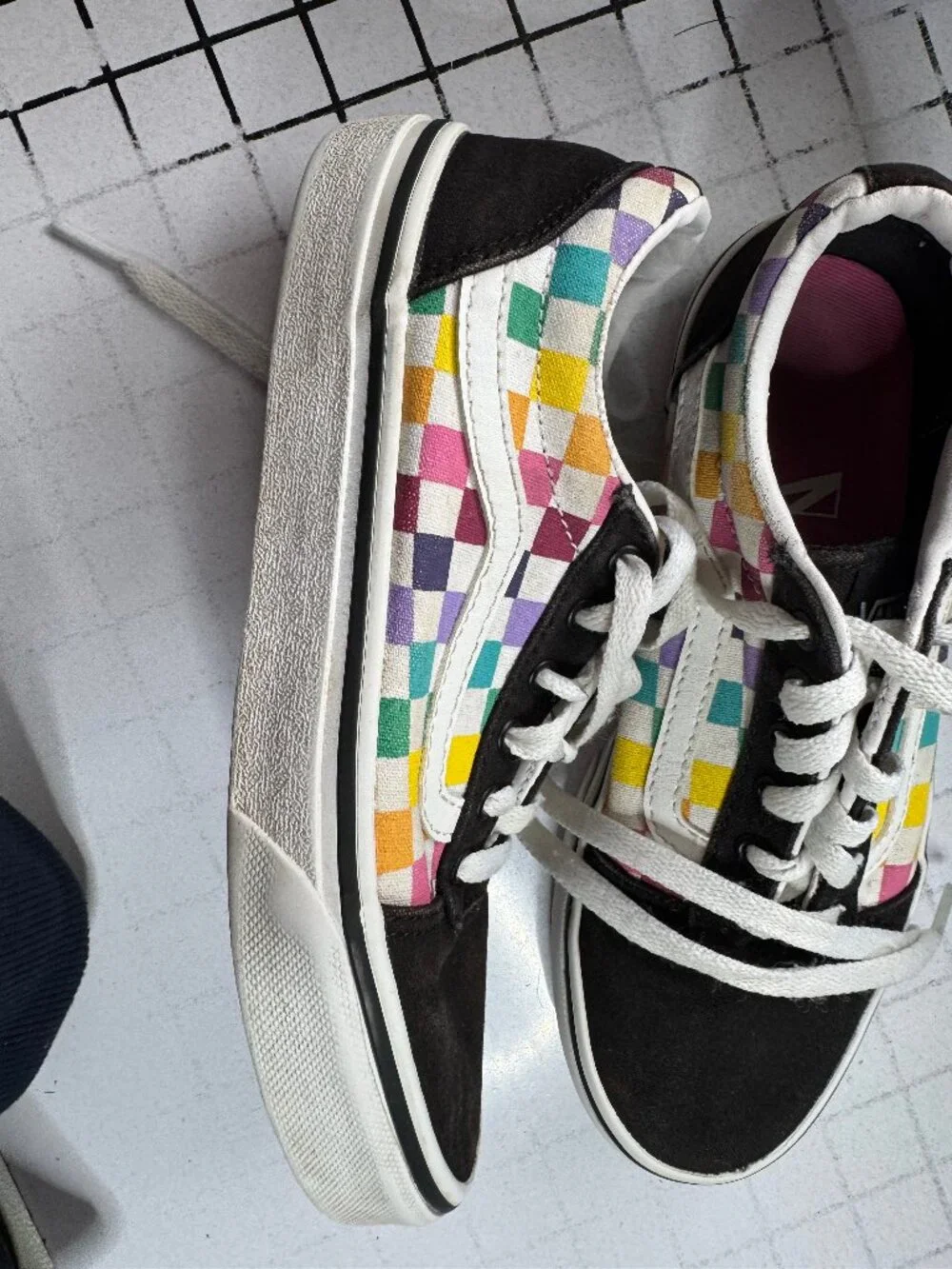 vans kids shoes size 3.5